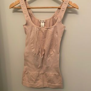 BLANQI Maternity Underbust Tank, Moderate Compression, Maximum Support size M.